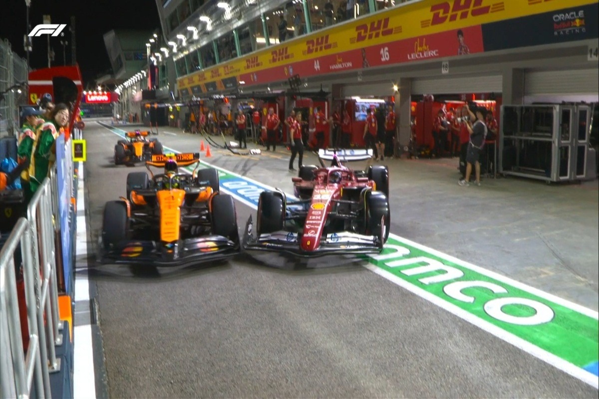 Norris-Leclerc ütközés és Piastri-elsőség a két piros zászlóval tarkított szingapúri FP2-n!