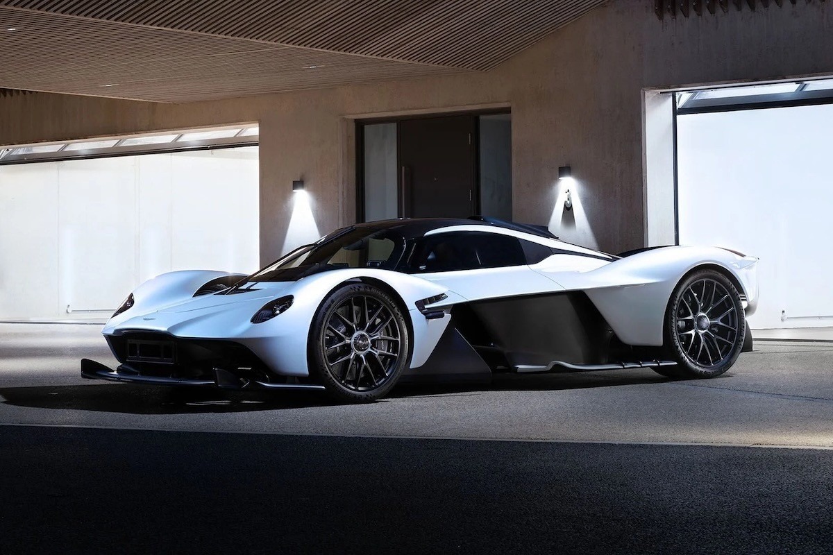 Milliókat kaszált Ricciardo a különleges Aston Martin Valkyrie-jának eladásával