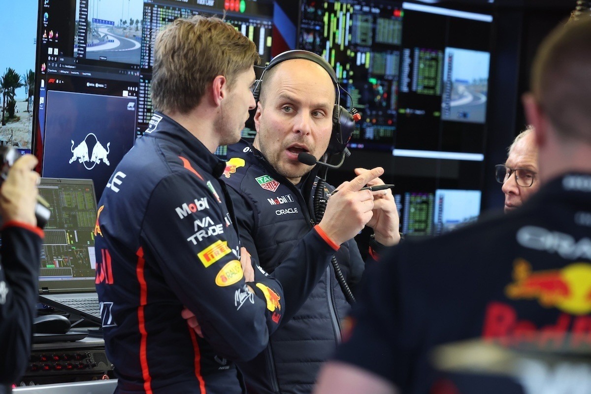  - Feszült rádióbeszélgetés zajlott Verstappen és Lambiase között Brazíliában