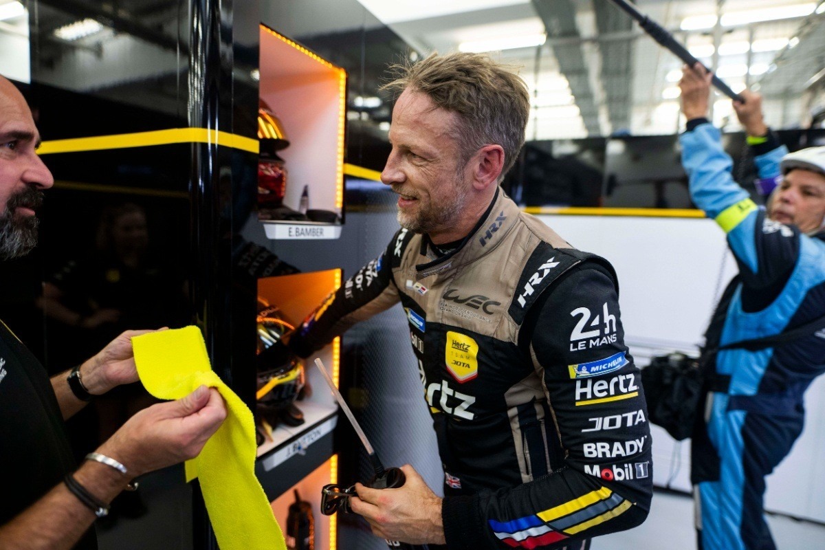 Button elmagyarázta, miért most hagyta abba a versenyzést