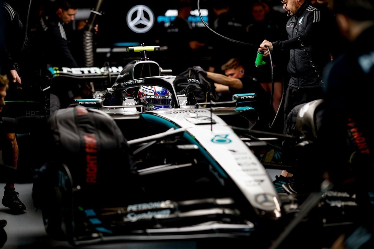  - Nem Antonelli hibája volt a „kiugrás” – Mercedes