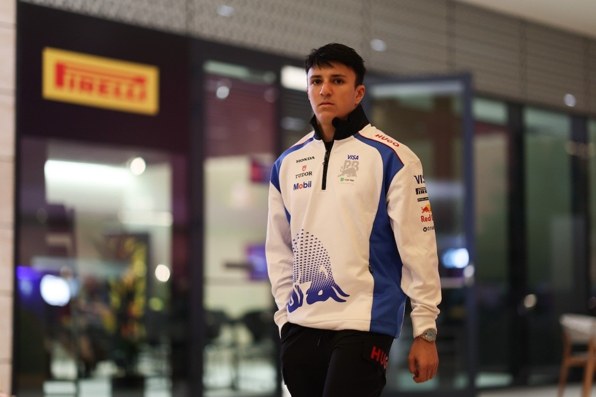  és  - Megvan Verstappen új csapattársa? Hadjar sejtelmes nyilatkozatot tett