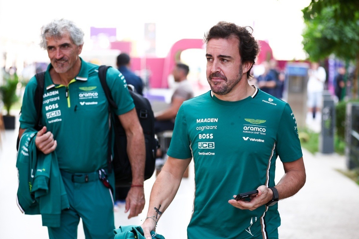  és  - Alonso is balhéra számít a rajtnál, szerinte az első hármas között biztosan lesz kontakt