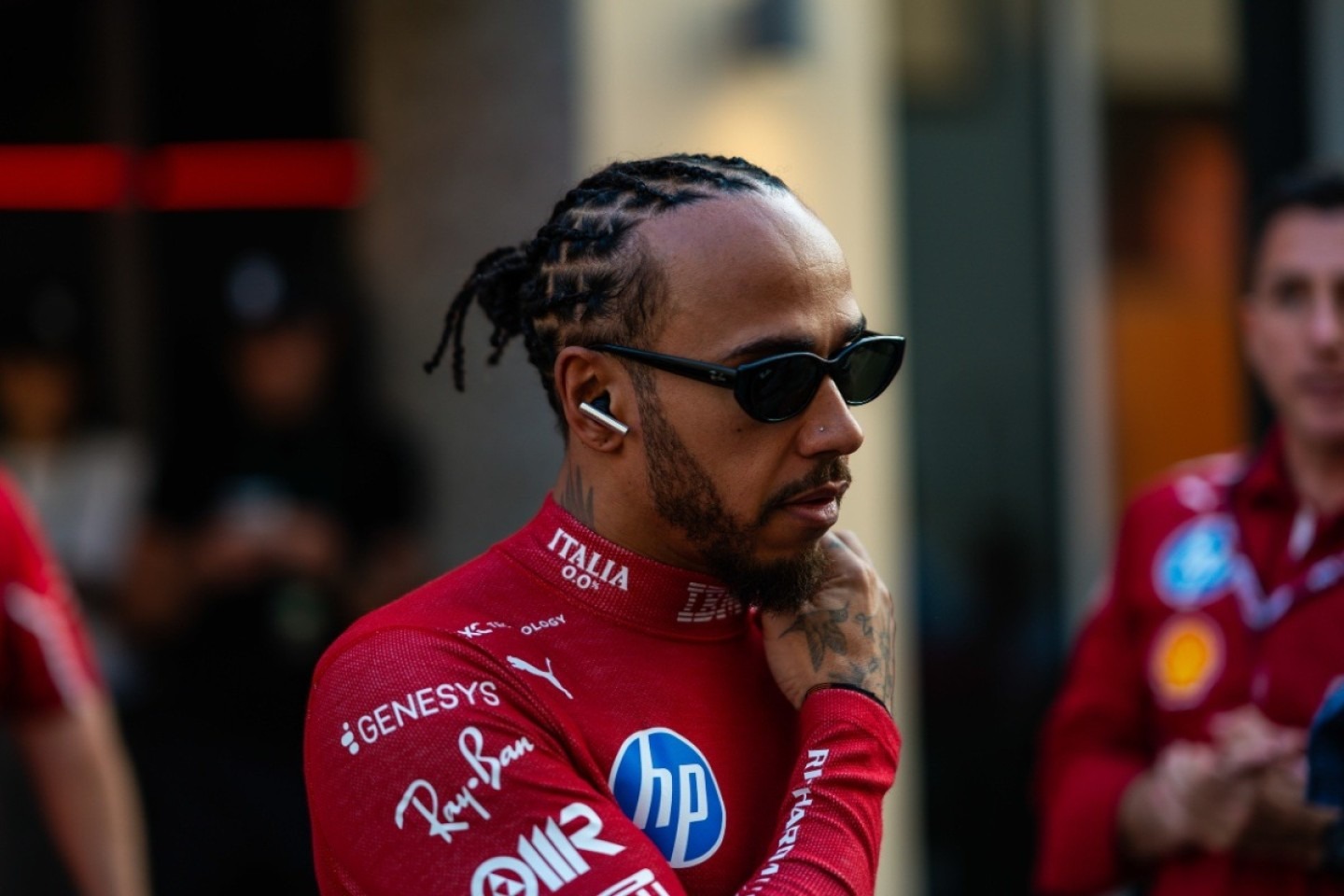  és  - Rosberg szerint Hamilton kényelmetlenül érzi magát a Ferrariban