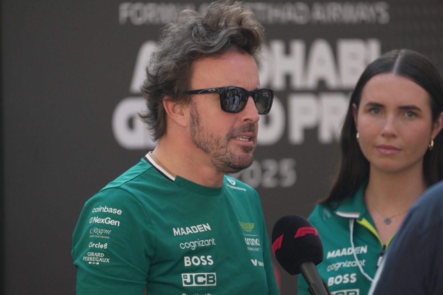  - Alonso szerint a nehéz szezon csak erősebbé tette a csapatot 2026 előtt