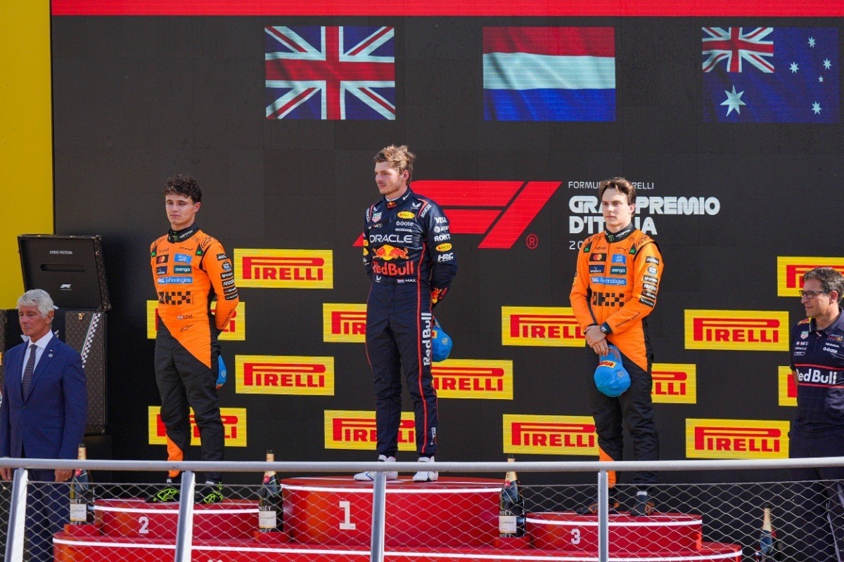 és - Szavazás: Piastri, Norris vagy Verstappen lesz a 2025-ös világbajnok?