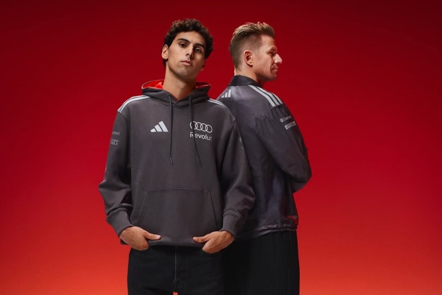  és  - Bemutatták az Audi F1-es kollekcióját – ez nem csak a pályán hódít majd!