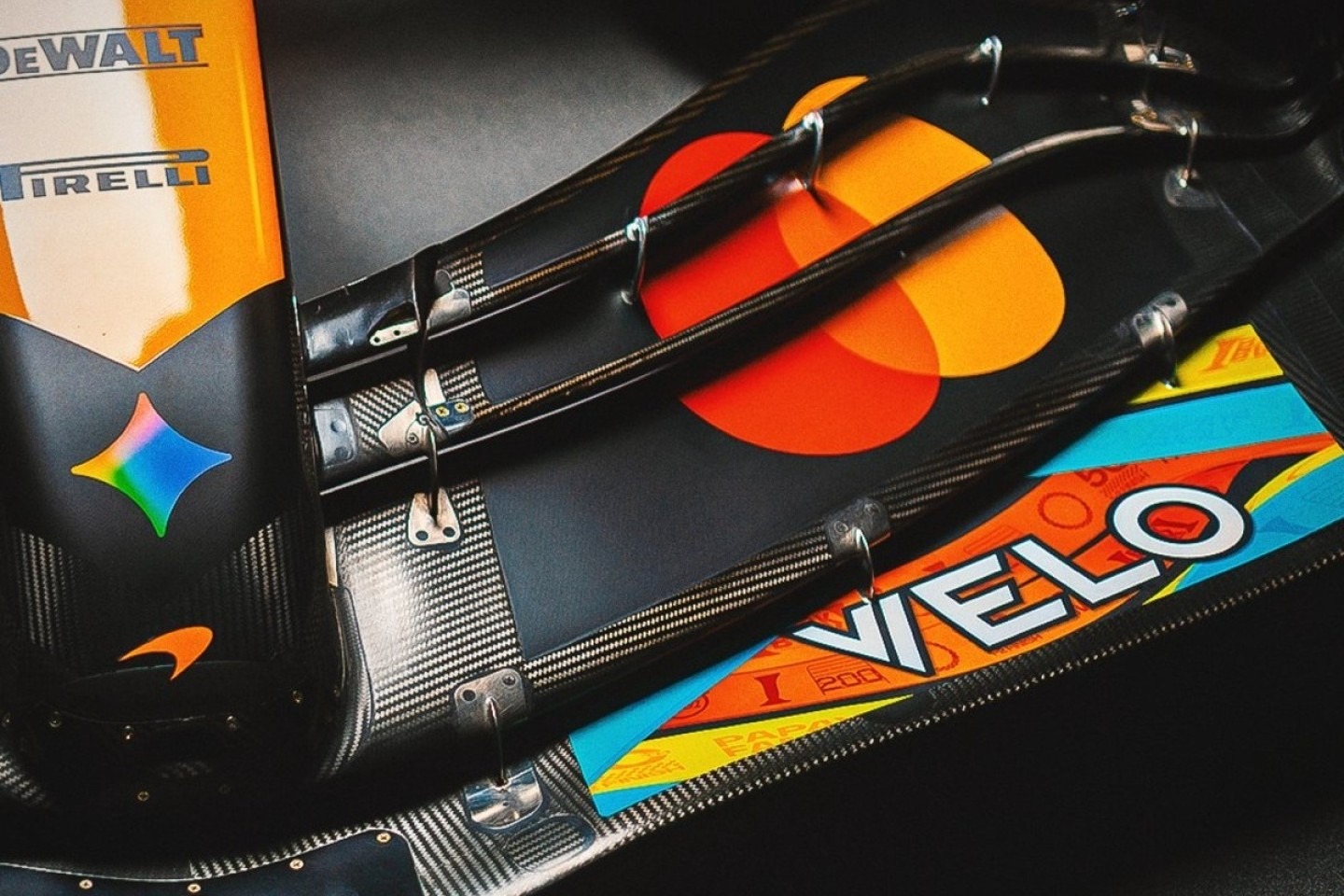  és  - A Mastercard egyszer már csúnyán megégette magát az F1-ben – megismétlődhet?