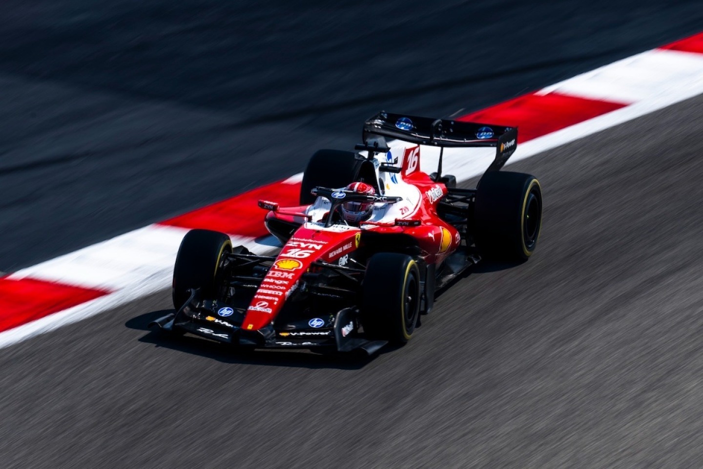 és - Új Ferrari, új irány – az SF-26 nemcsak gyors, hanem hatékony is