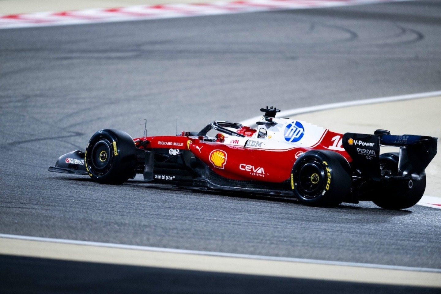 és - F1-stratéga: saját magát csapta be a Ferrari a bahreini teszteken