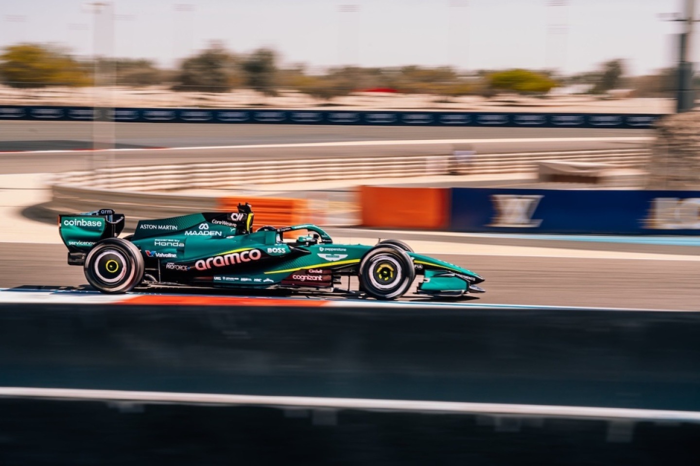  és  - Máris motorcserére kényszerült az Aston Martin