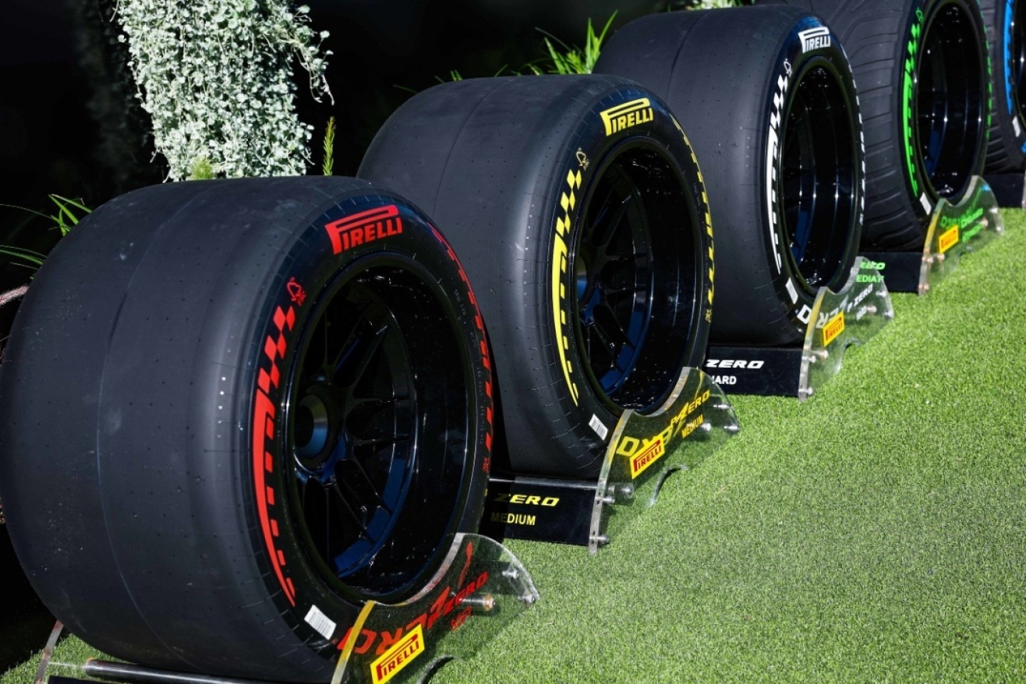 A Pirelli szerint a közepes gumi dönthet Kínában