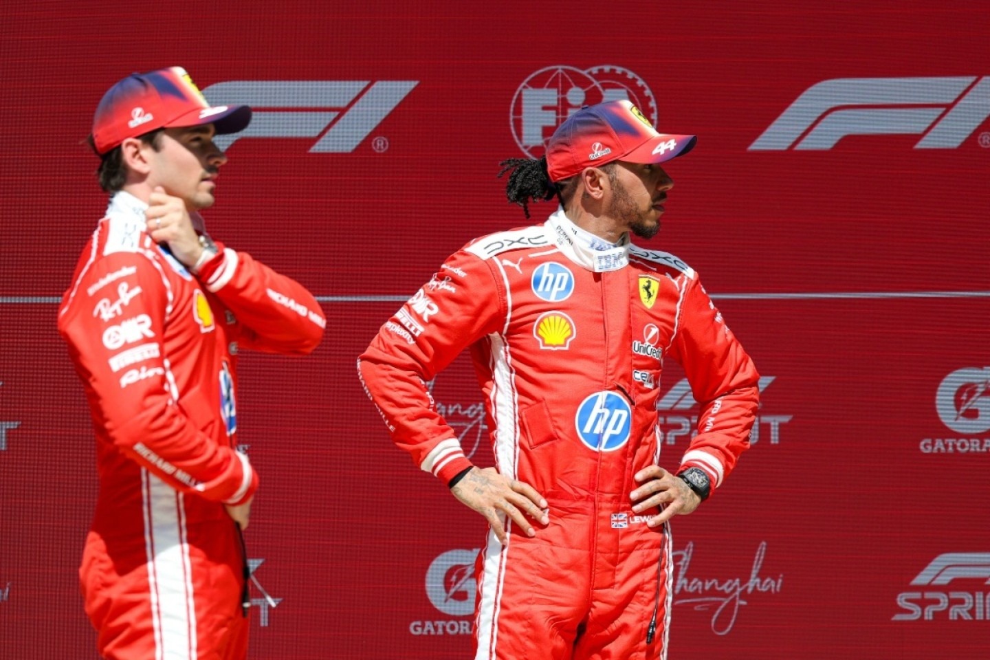  és  - Steiner szerint hiába a dobogó, Hamilton hátrányban van Leclerc-rel szemben