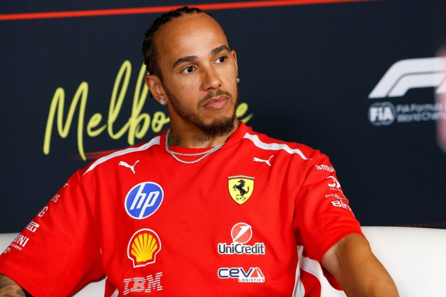  - Hamilton és Brown szócsatája a Mercedes-motor kapcsán: „Baromság” vagy vége a szezonnak?