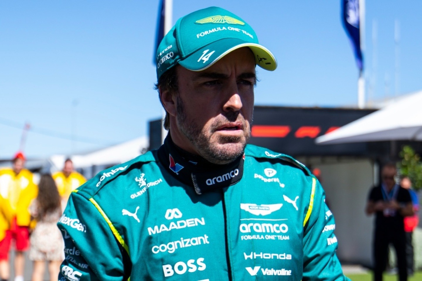  és  - Eddig bírta Alonso - máris bevitte az első ütést a Hondának a spanyol