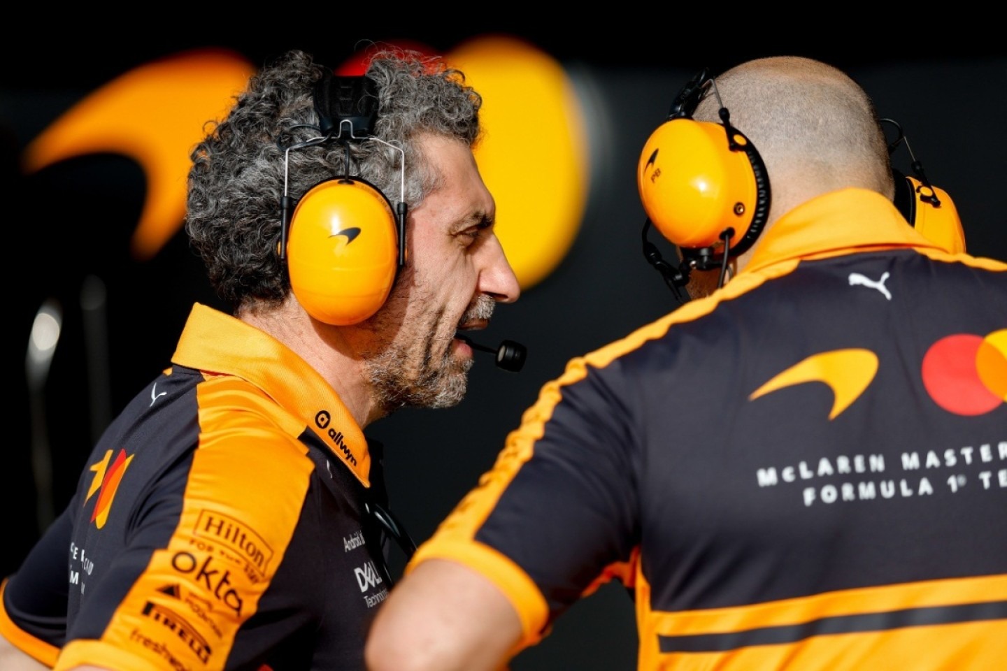  és  - Furcsa pletykák kaptak szárnyra a paddockban, a McLaren azonnal reagált