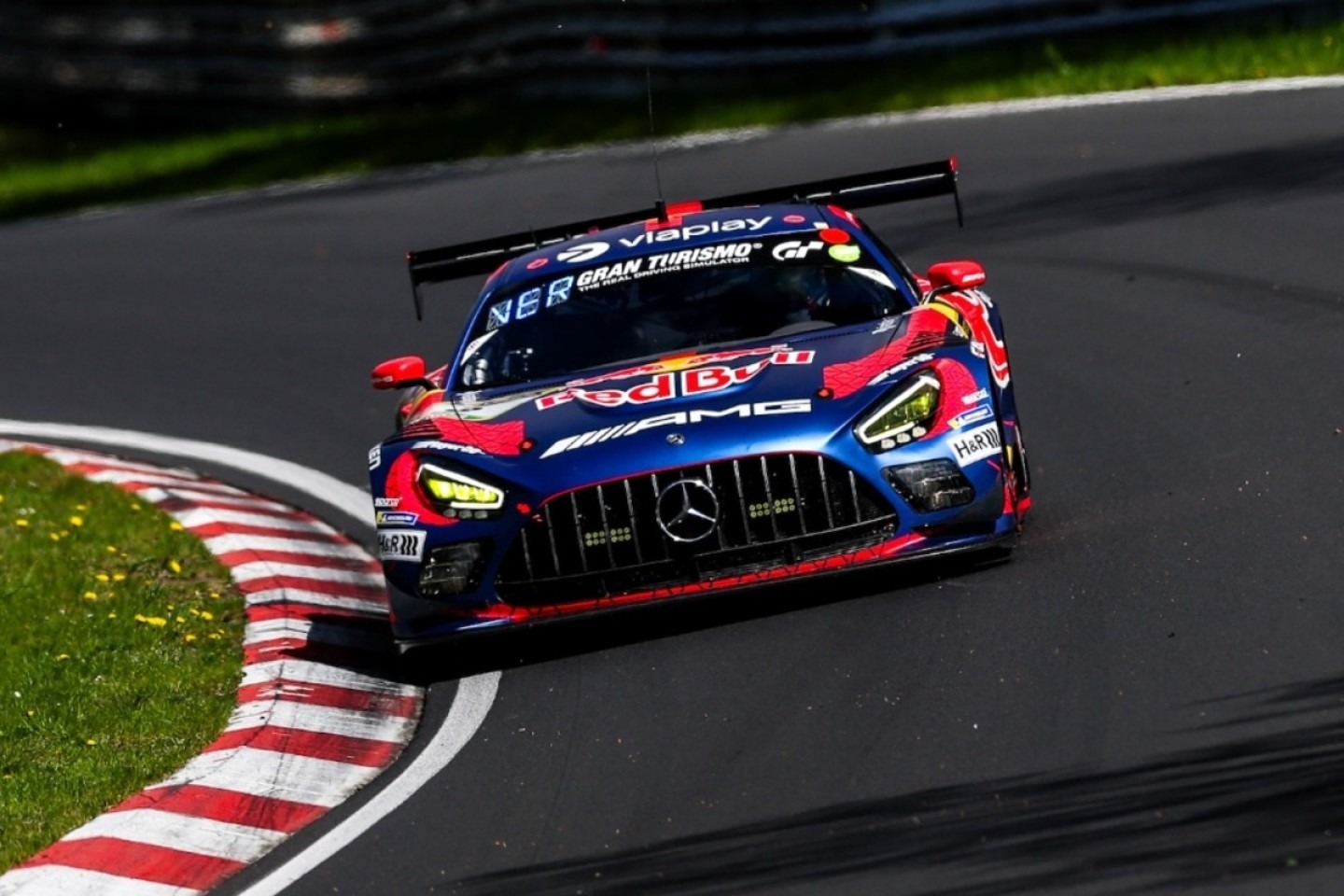  - Verstappen már majdnem kész a 24 órás kihívásra, de még van egy hiányzó láncszem