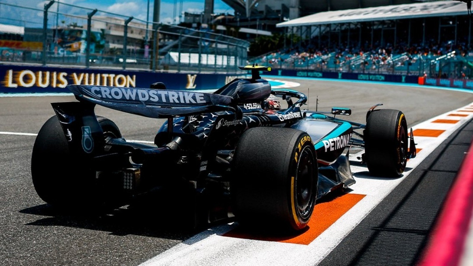  és  - Az FIA szerint a Mercedes nem csalt – lezárnák az üzemanyag‑botrányt