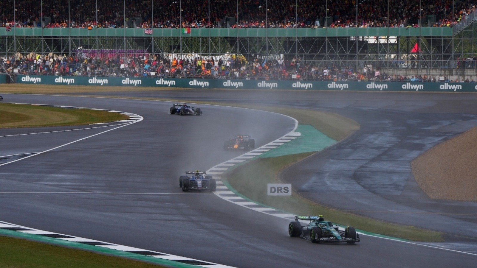  - Max Verstappen szerint teljesen tönkreteszik a legendás pályát az új szabályok
