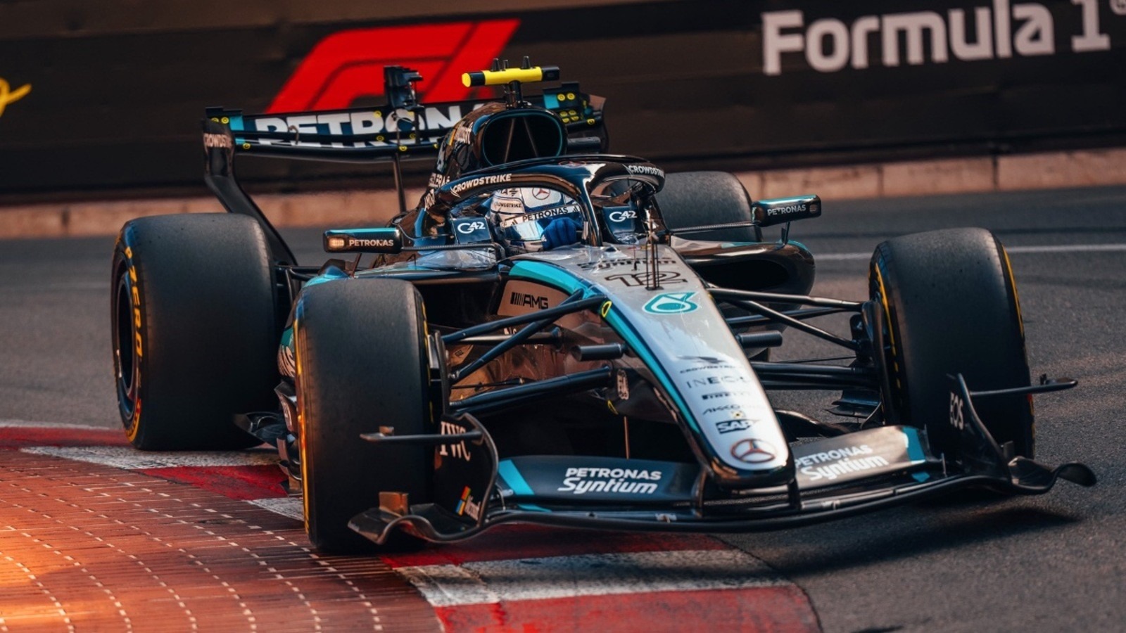 és - Antonelli letaszította a trónról a Ferrarit a monacói időmérő előtt