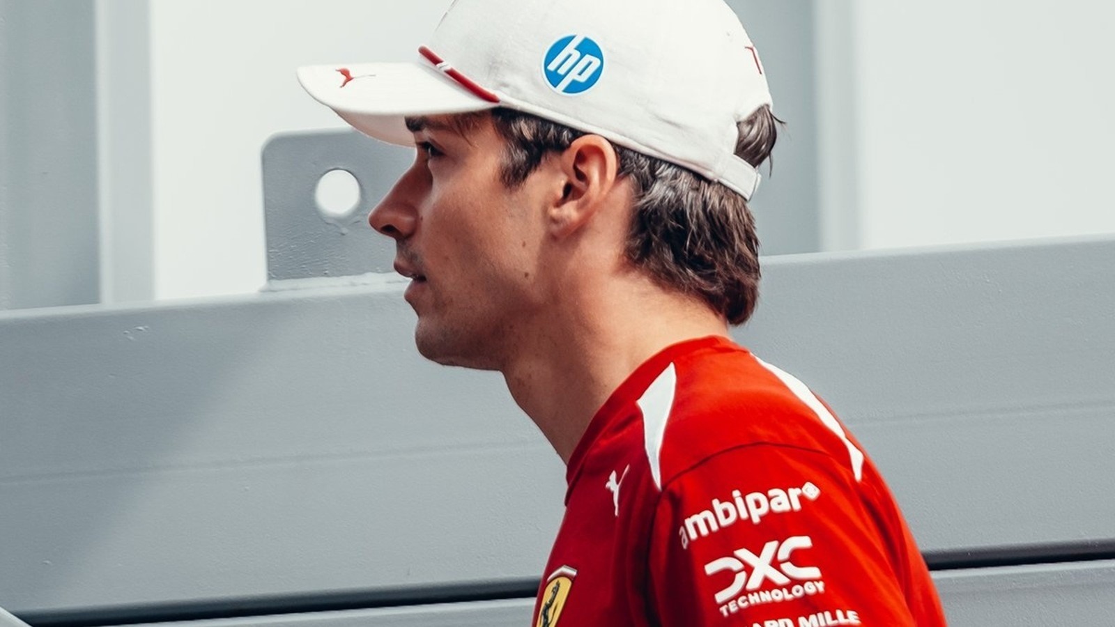  és  - Charles Leclerc-nek elege van a hibákból, teljesen új arcát mutatja a Ferrarinál
