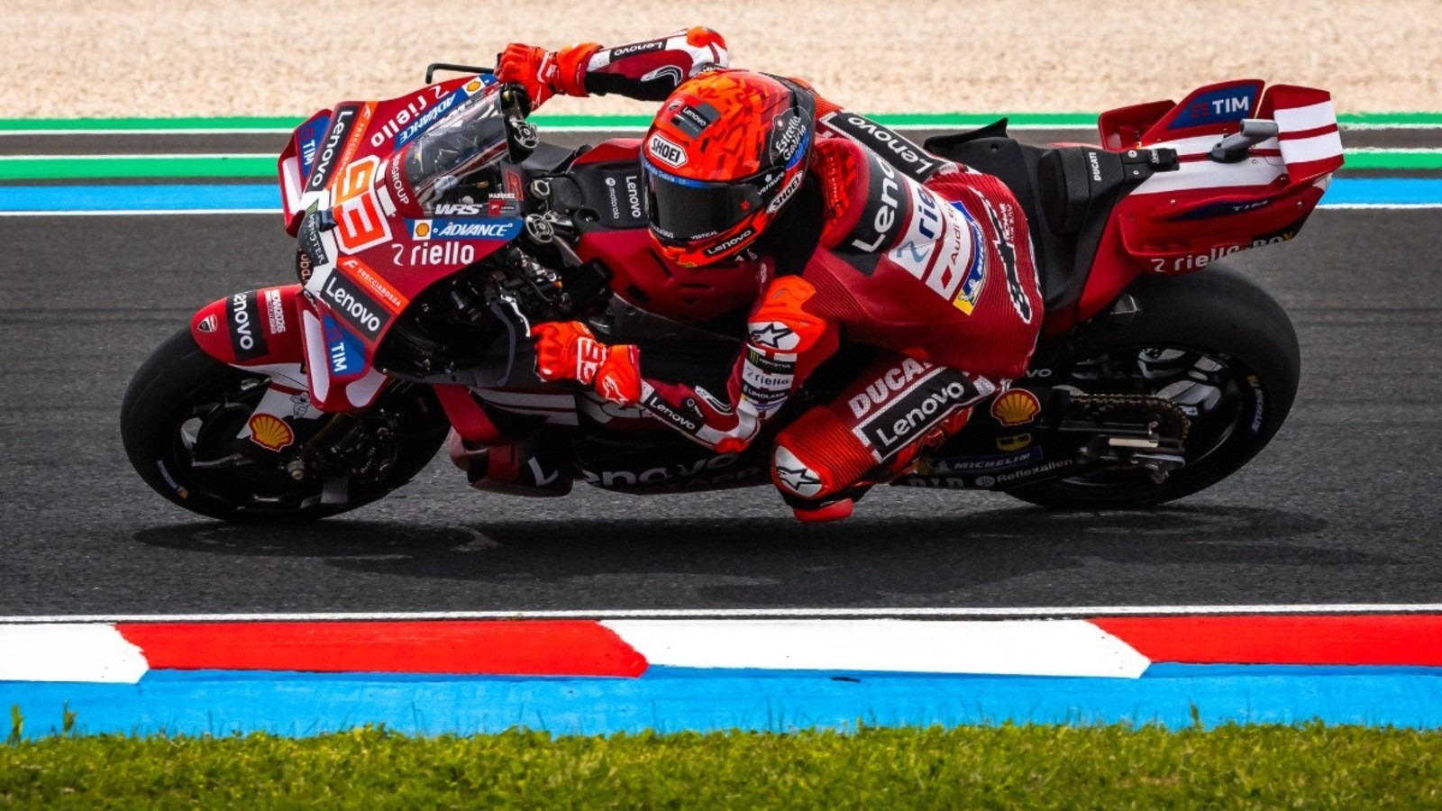 Sérülten is verhetetlen volt Márquez a balatoni nyitóedzésen