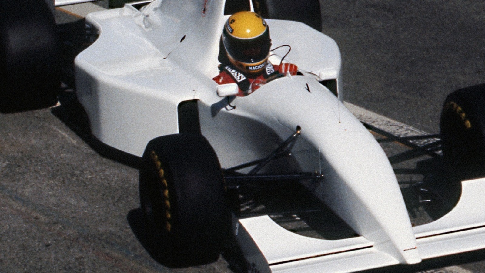 - 33 év után ismét pályára hajtanak Senna utolsó McLarenjével