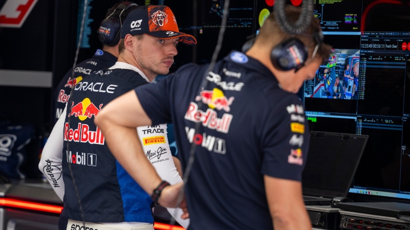  - Kiderült, mi okozta Verstappen balesetét - bocsánatot kért a Red Bull