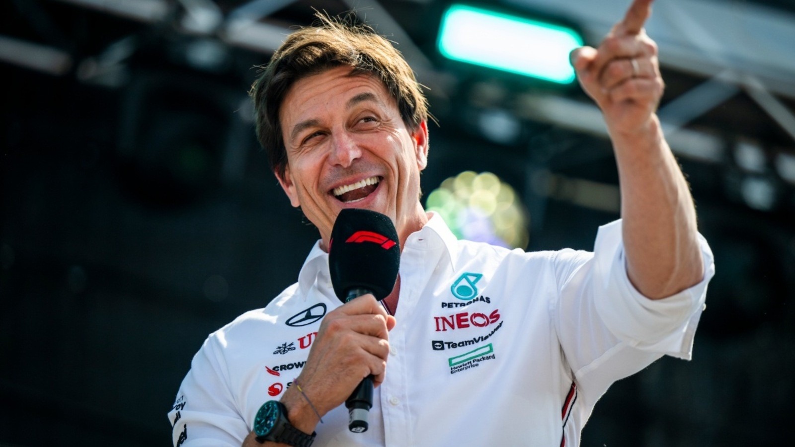 és - Wolff trükközhetett a szerződéssel, Verstappen visszautasította a Mercedest
