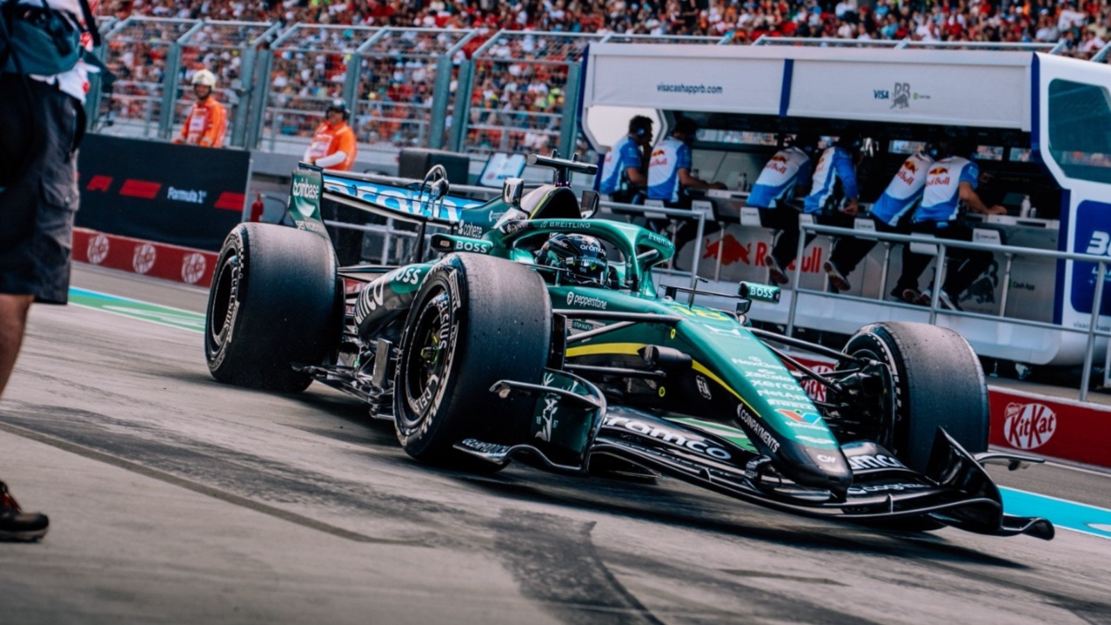  - Brundle: Ha nem csökken felére az Aston Martin lemaradása, az kudarcnak tekinthető