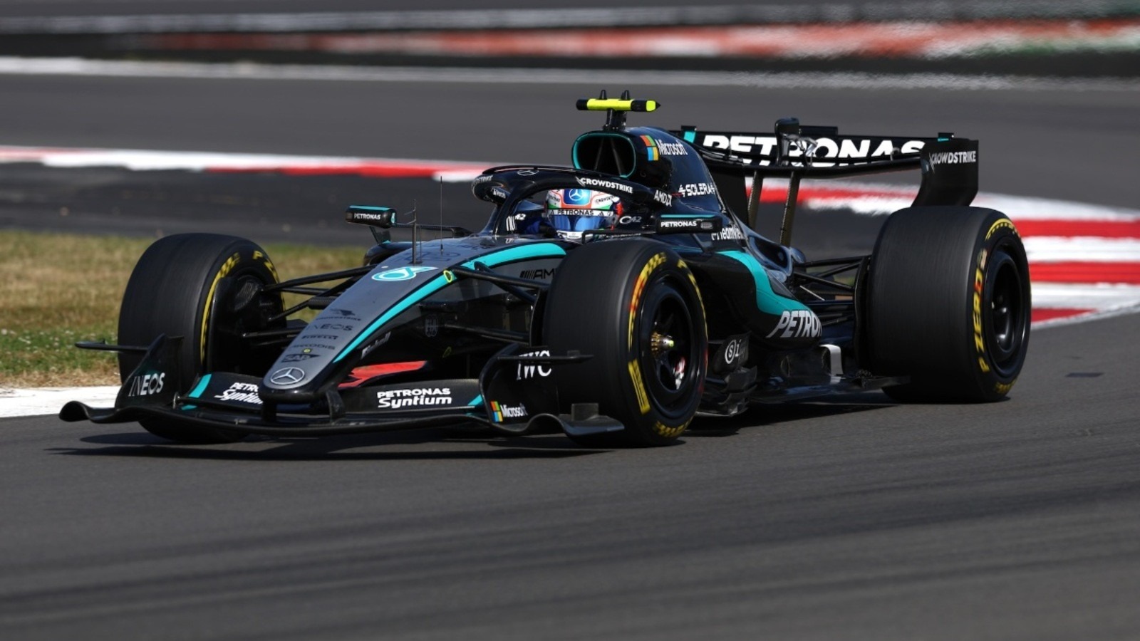 Óriási fejlesztések nélkül is a Forma-1 élén maradna a Mercedes