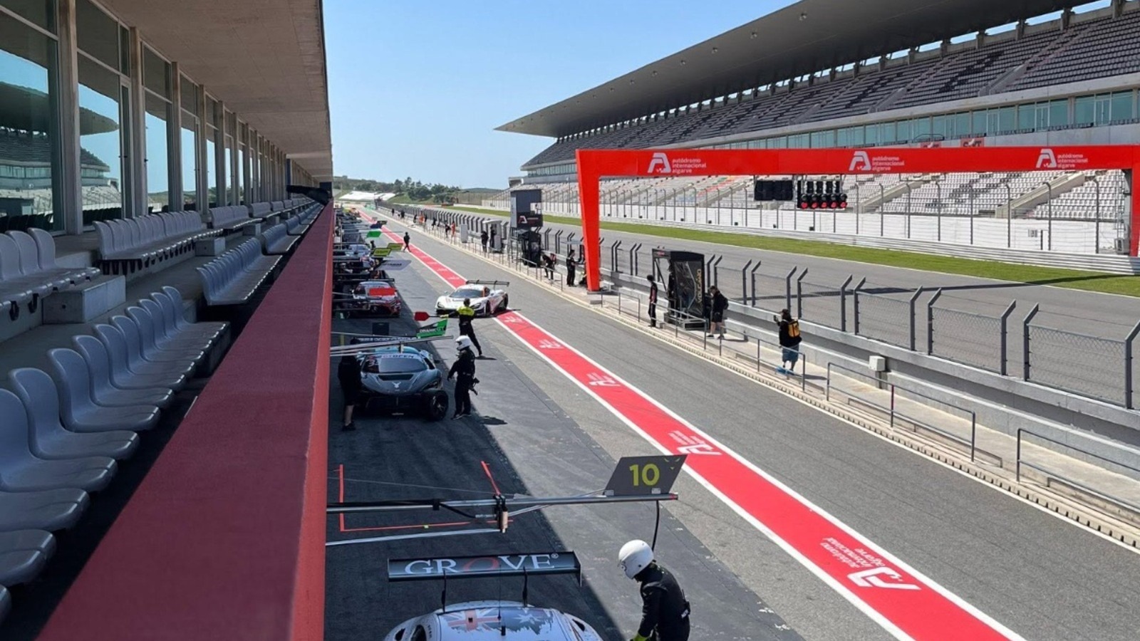 Teljesen felborulhat az F1-es naptár, duplázás és bugró helyszín mentheti a helyzetet
