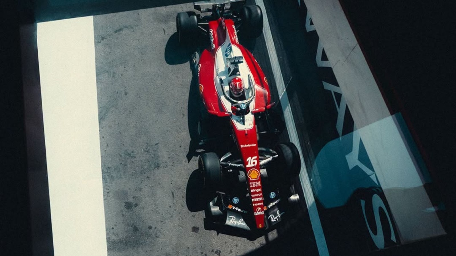 Váratlan védőbeszéd érkezett a Ferrari csapatfőnöke mellett