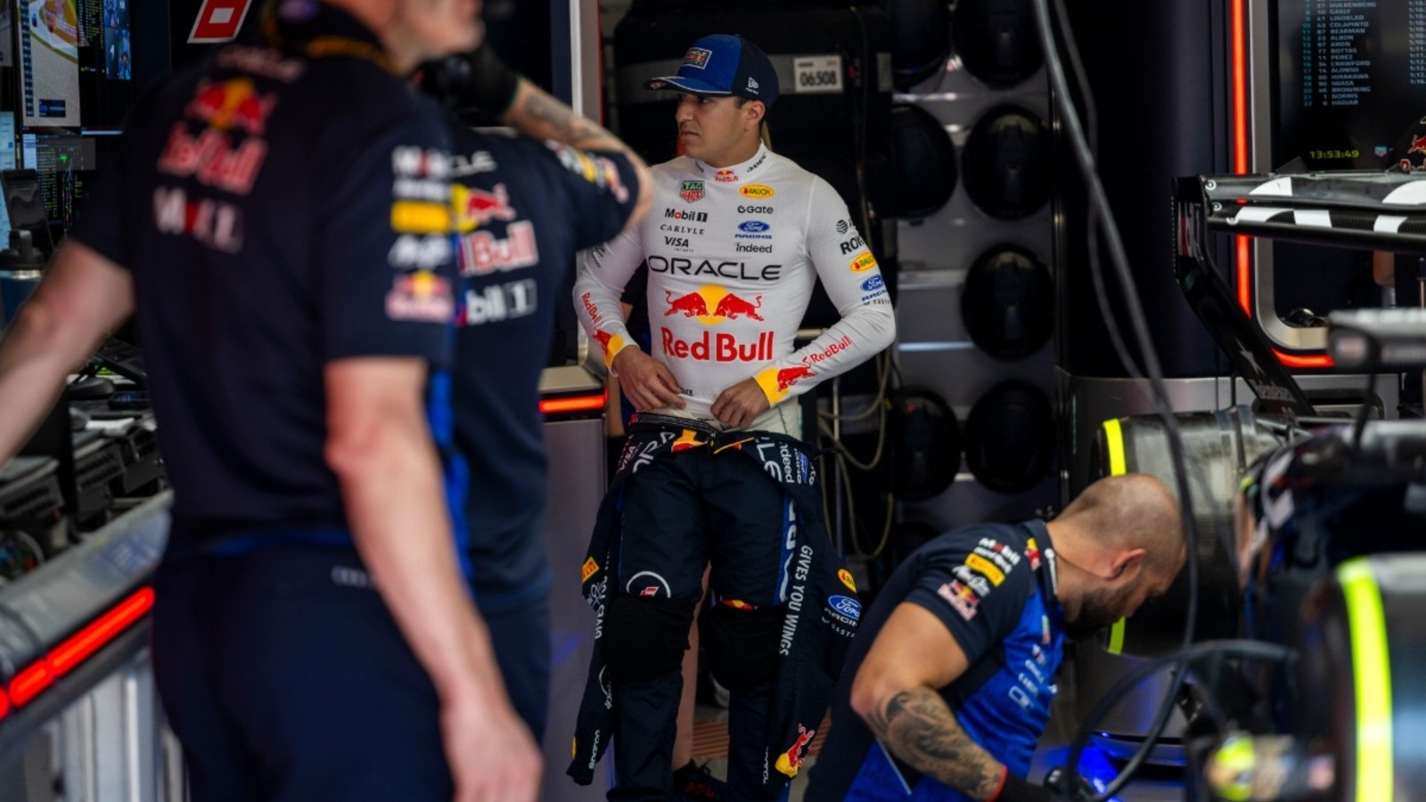 és  - Itt a hivatalos bejelentés, döntött a Red Bull a Verstappen melletti ülésről!