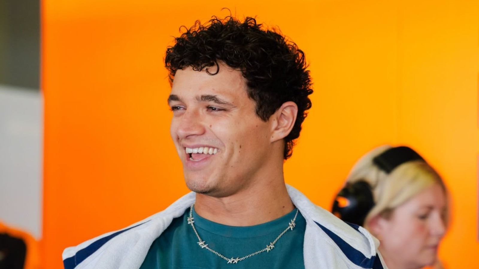  - Lando Norris kaotikus küzdelemre számít a szepangi visszatérésen