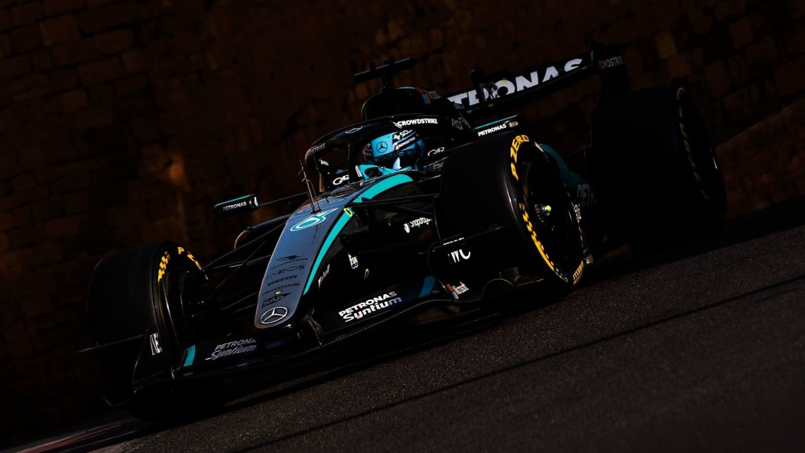  és  - Súlyos csapásra készül a Mercedes, veszélyben a Ferrari egyetlen fennmaradó előnye