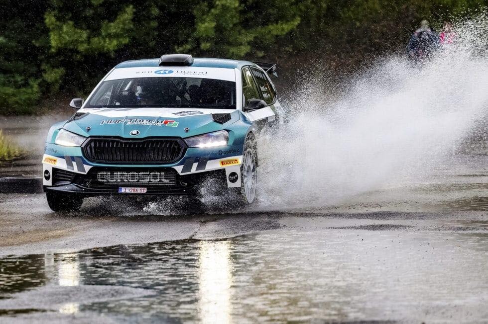 Győr Rally: Mindössze 1.7 másodperc döntött - elképesztő csata Németék és Turánék között!