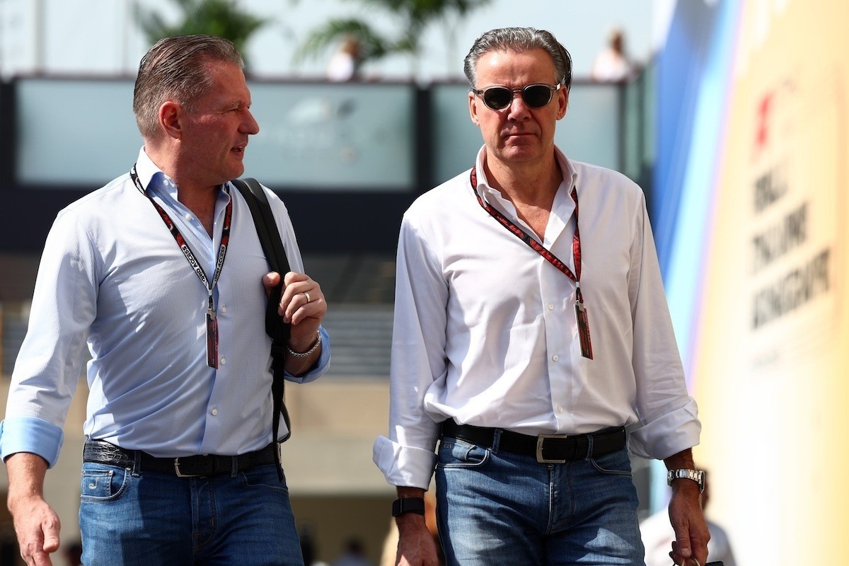- Verstappen menedzsere elárulta a titkot: ezért maradt a Red Bullnál!