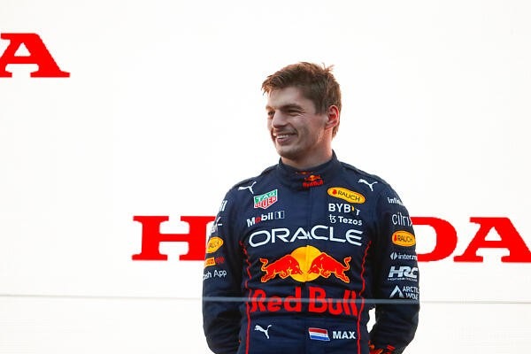 - 67 millió forintos ajándékot kapott Max Verstappen a Hondától