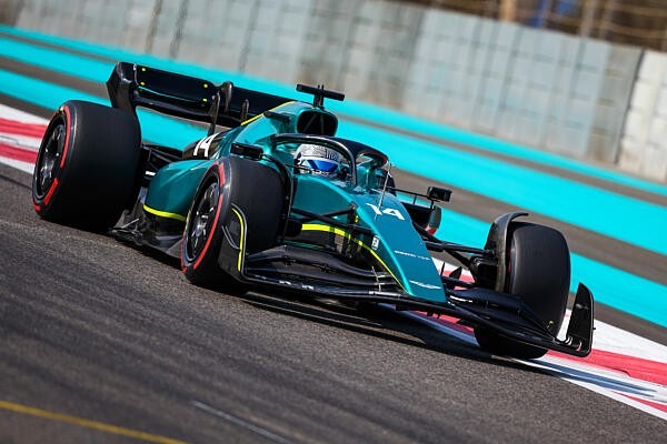 - Alonso az Aston Martinhoz igazolásáról: „Úgy gondolom, megszerezhetem a harmadik világbajnoki címet!”