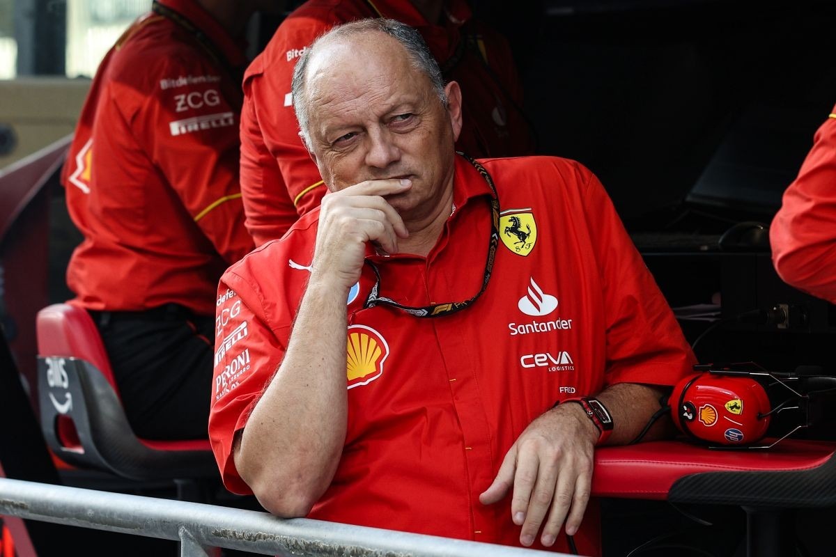  és  - Leclerc és Hamilton is kiállt mellette - Maradhat a Ferrari-főnök?