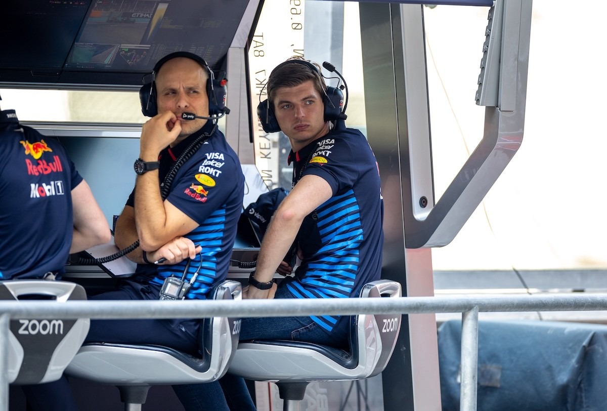  - Verstappen Lambiase kutyájáról: "Most már legalább valaki hallgat rá"