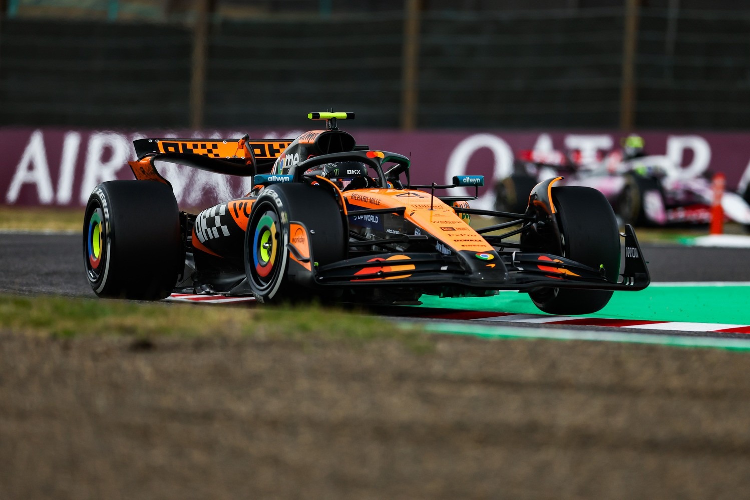  és  - “Lando Norris büntetést érdemelt volna Japánban” - korábbi F1-es versenyigazgató