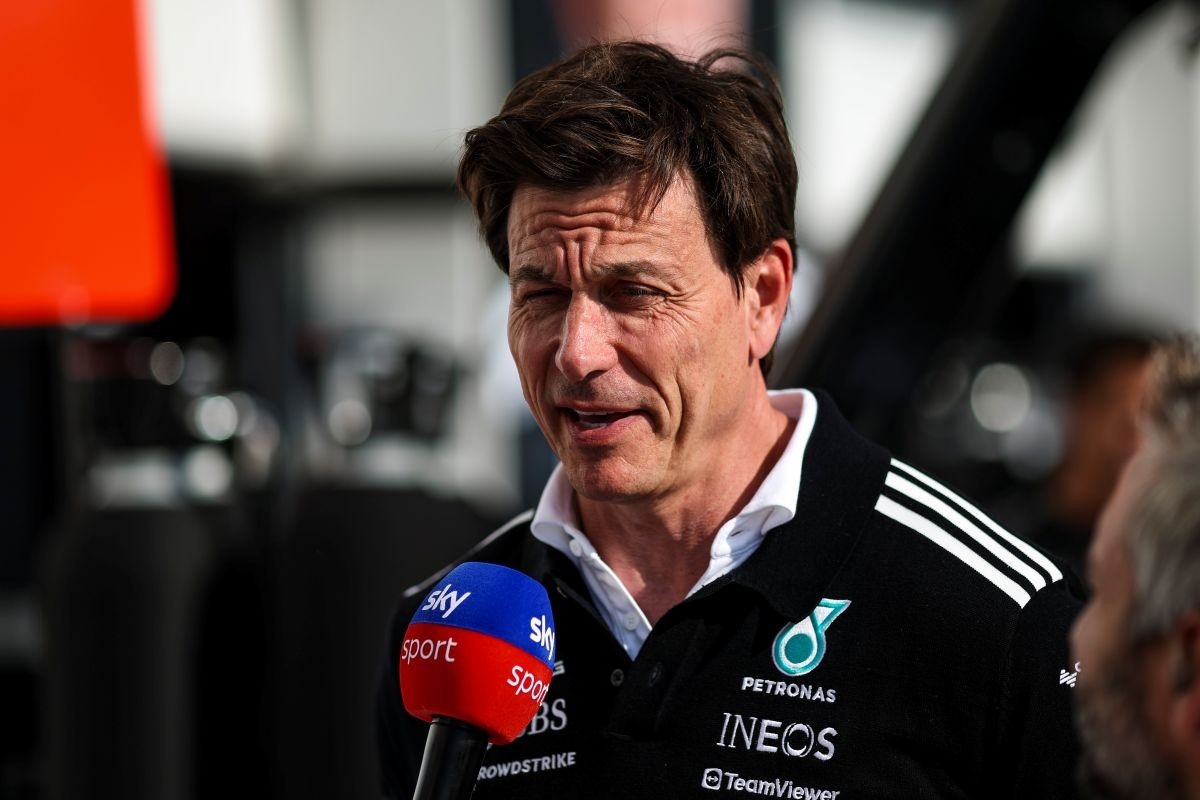  és  - Wolff meglepő módon reagált Antonelli és Verstappen ütközésére