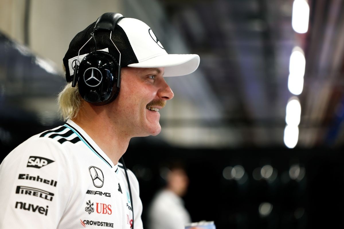  és  - Briatore tárgyalásokat kezdeményezett a Mercedesszel Bottas ügyében