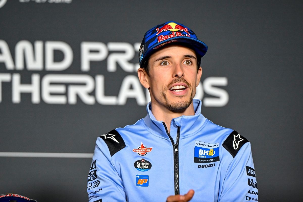 Törött kézzel is harcba száll Alex Marquez a Sachsenringen
