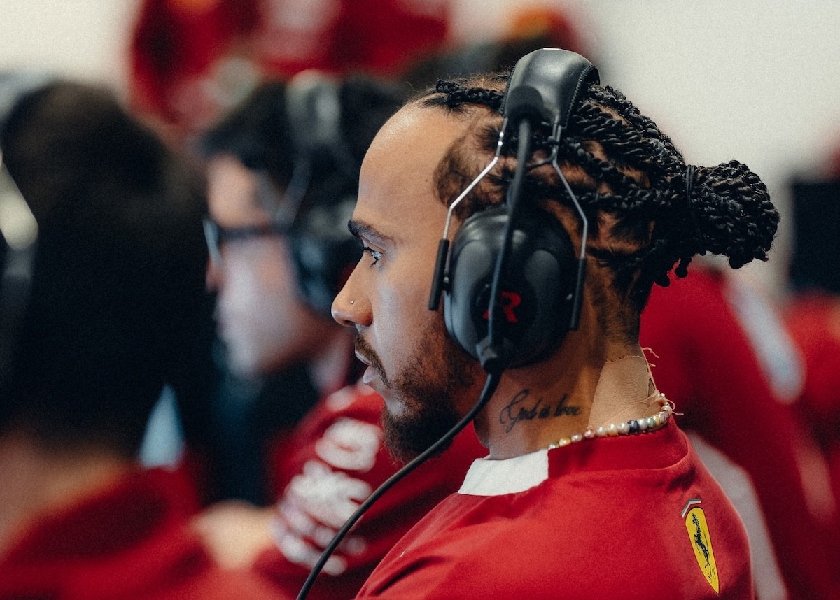  és  - Hamilton óvatosan értékeli a McLaren és Verstappen teljesítményét