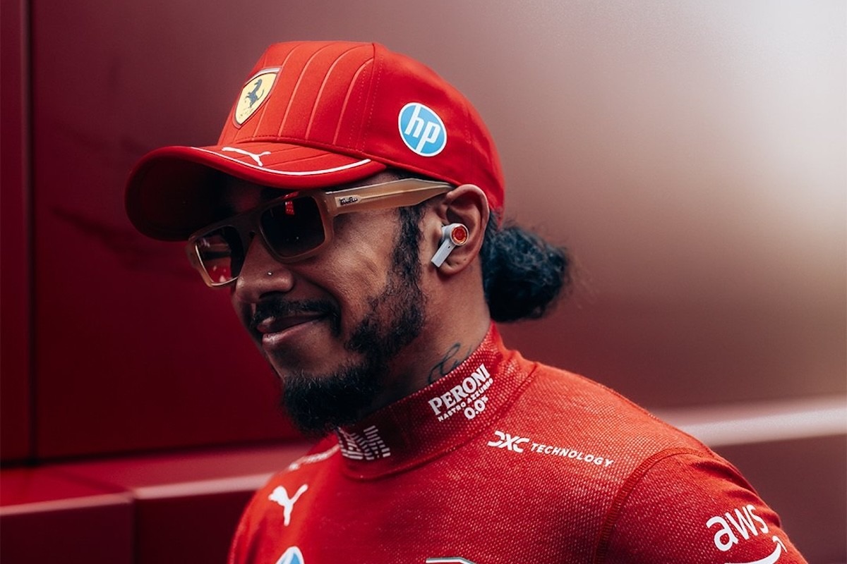  és  - Verstappen után is Hamilton bírálta az FIA-t