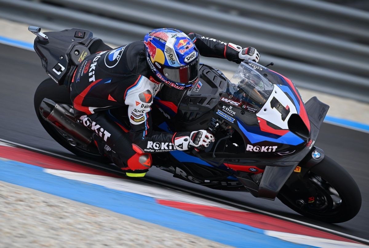 A BMW fontolgatja a MotoGP-be lépést