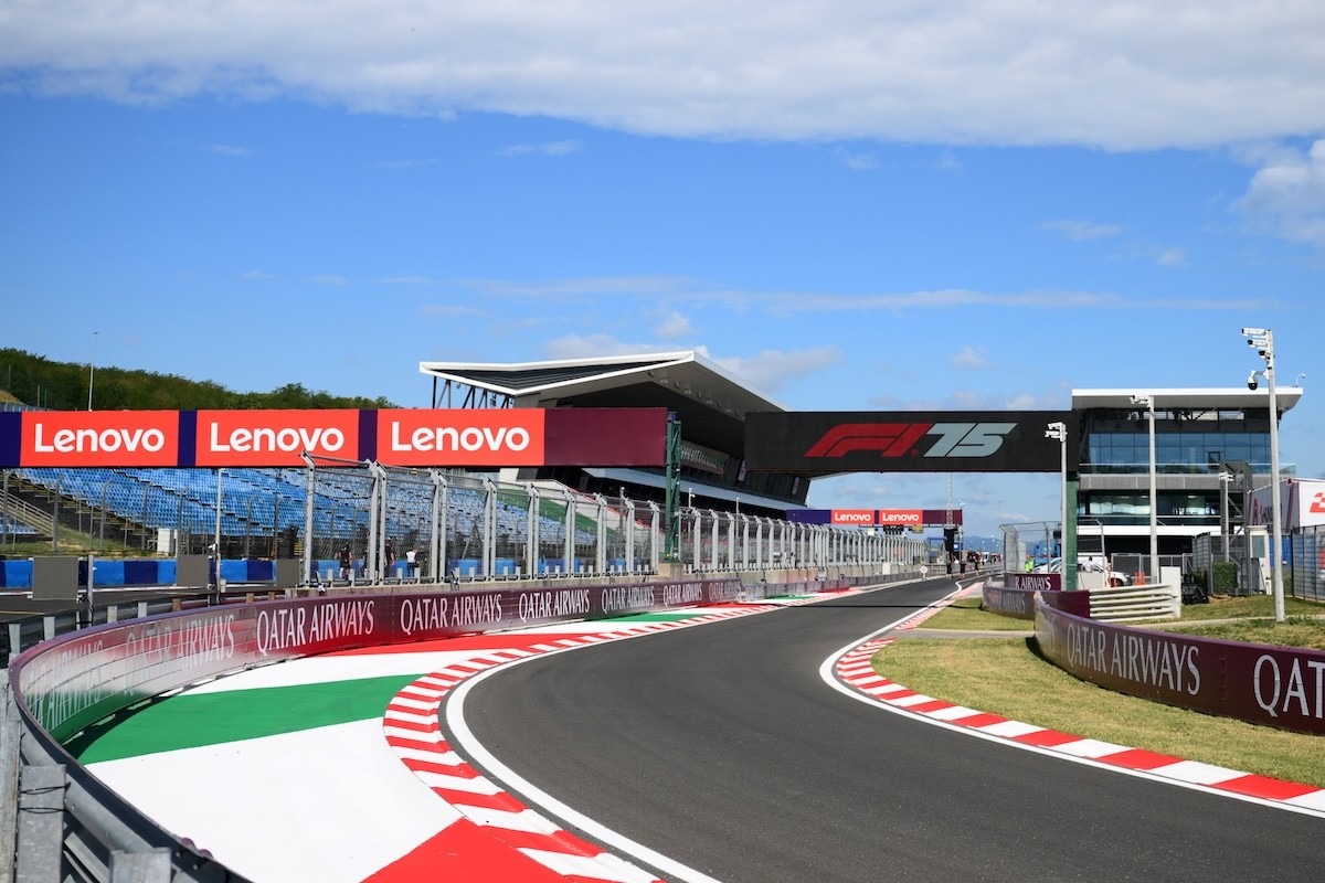  és  - Ismeretlen terepre tévedt az F1 mezőnye a Hungaroringen